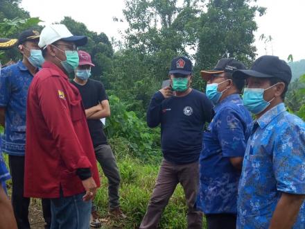 Verifikasi Lokasi TPS3R oleh Dinas Lingkungan Hidup dan PUTR Kabupaten Buleleng di Desa Sepang